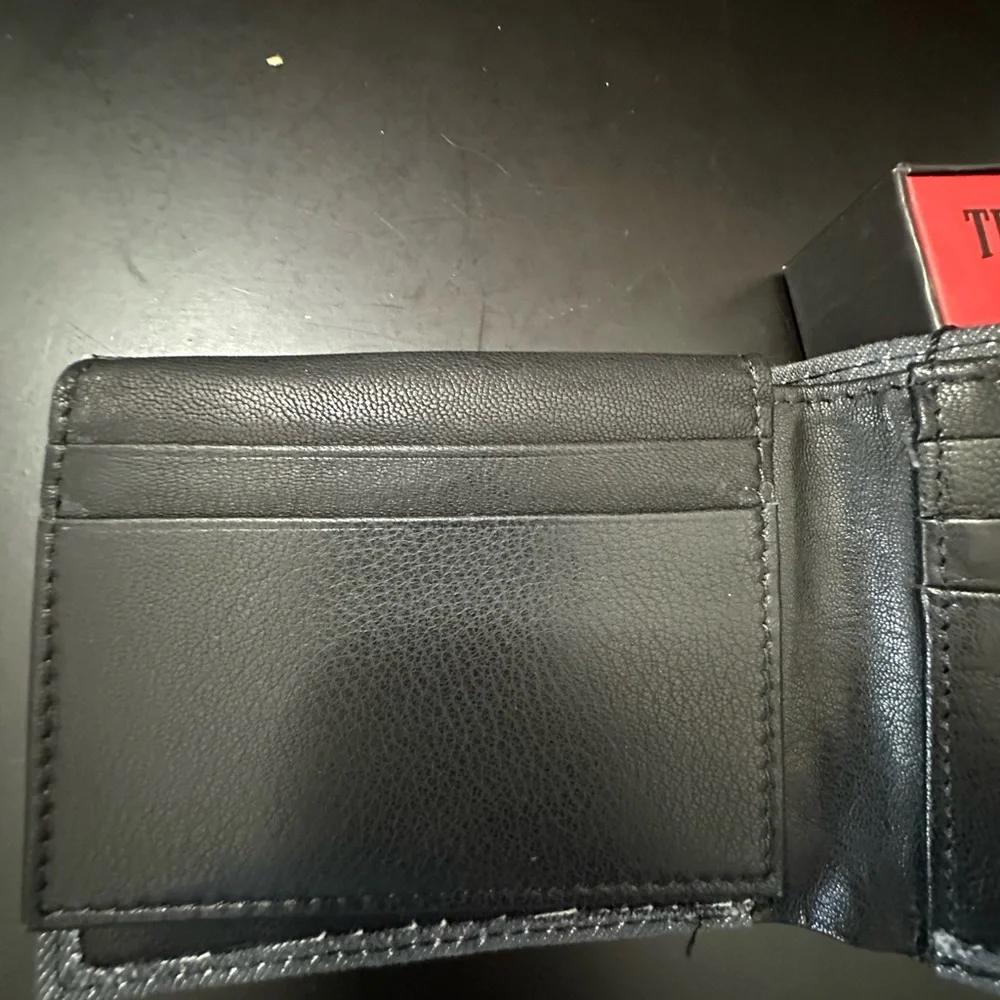🆕True Religion Leather Wallet